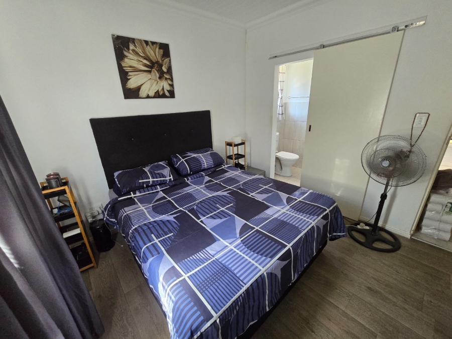 2 Bedroom Property for Sale in Westridge Western Cape